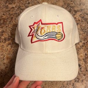 Philadelphia 76ers hat